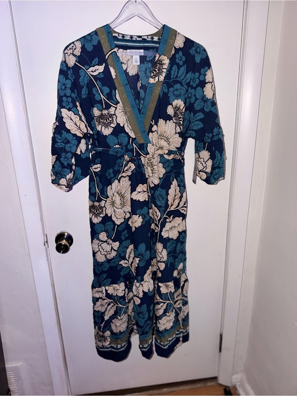 sofia by sofia vergara Teal and Cream Floral Maxi Dress